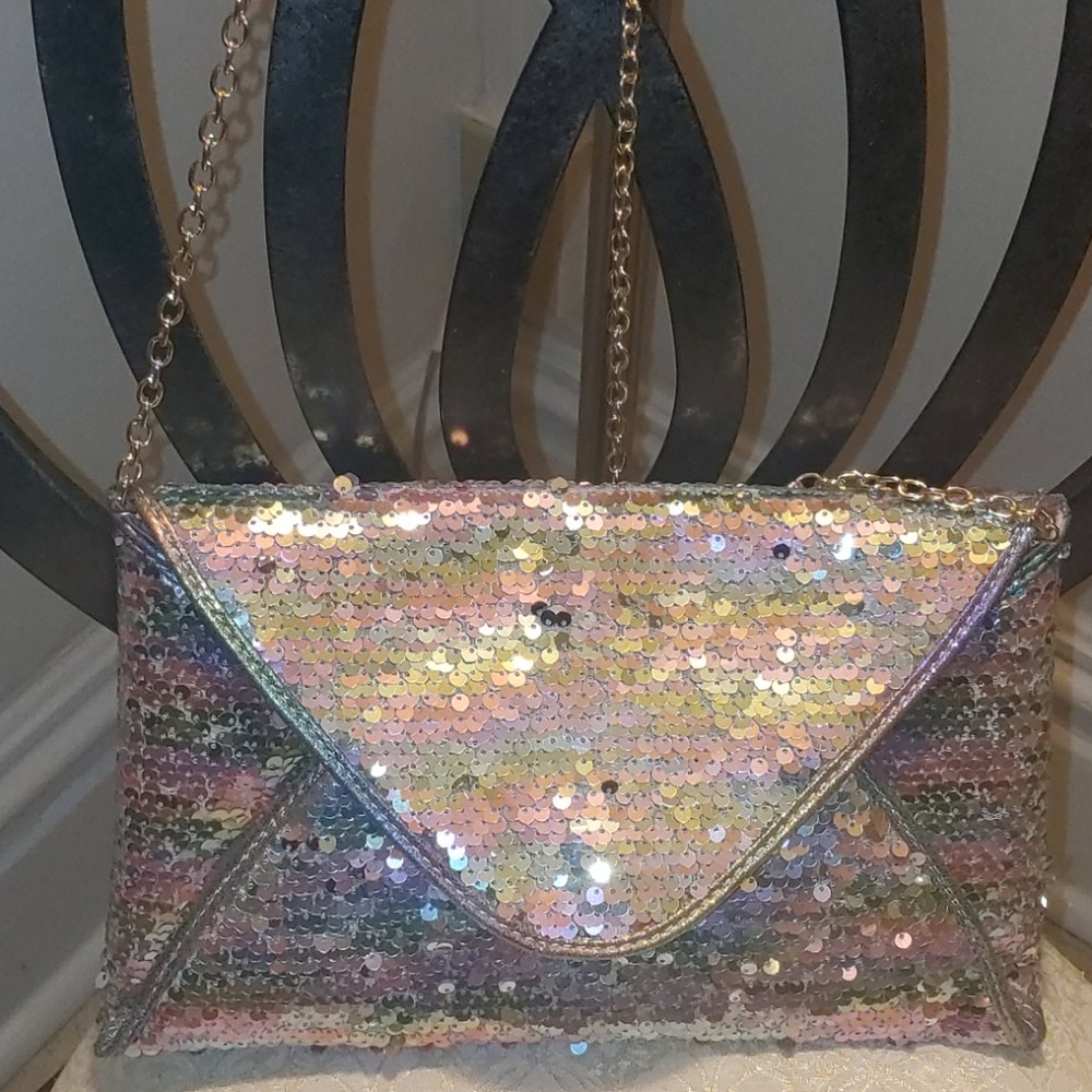 Fashionable sequin purse - Picture 3 of 3